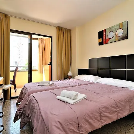 Apartman Cadiz 4b *